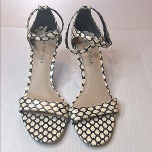 Stylish VIA SPIGA Black and Cream Women's Sandals